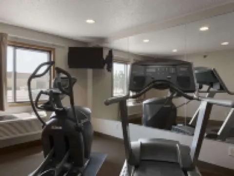 Super 8 by Wyndham Sioux Falls/41st Street Hotels in Sioux Falls