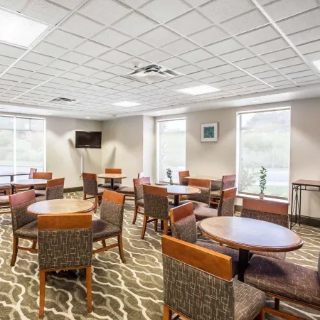 Comfort Inn & Suites Walterboro I-95