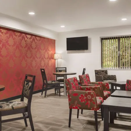 Ramada by Wyndham Cambridge