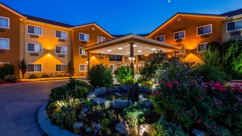 Best Western Plus Caldwell Inn  Suites