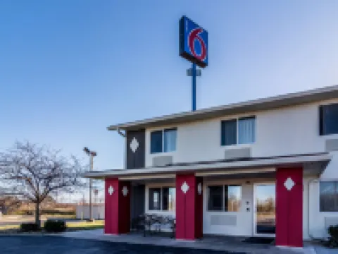 Motel 6 Barkeyville, PA Hotels in Venango County