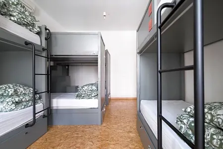 WOT Patio Social Отели рядом с достопримечательностью «El Corte Ingles - Lisboa»