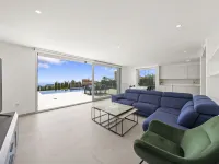 Lirios View