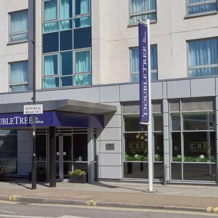 DoubleTree by Hilton London Chelsea Отели рядом с достопримечательностью «Фулхэм»