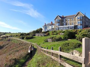 Housel Bay Hotel