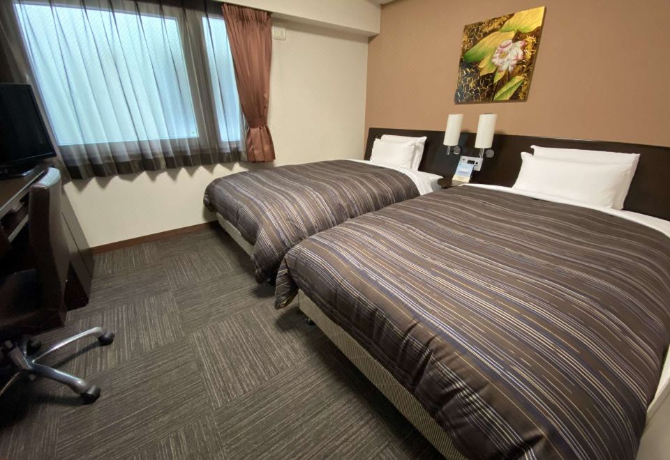 Hotel Route Inn Yokohama BashamichiOver view