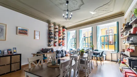 Invictus Hostel