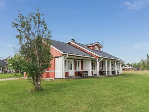 Ylläskarpalo 2 keskimmäinen