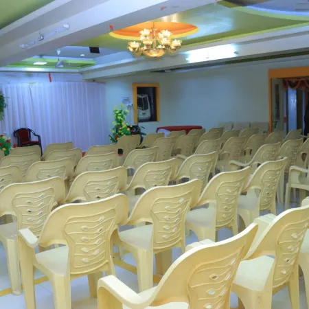 Mayura Lodge Residency
