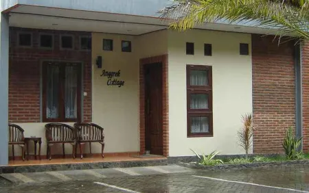 Nirwana Hotel Bojonegoro