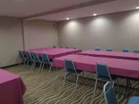 Comfort Inn Near Downtown & Blue Ridge Pkwy Hotels in McDowell County