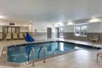 Holiday Inn Express & Suites CHICAGO WEST - ST CHARLES by IHG - Pools