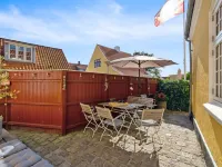 "Ortrud" - 200m from the Sea - 4 stjerner