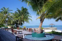 Canareef Resort Maldives - Beach