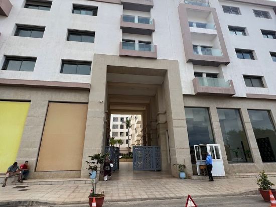 2 Bed Apartment - Balcony Parking Wifi