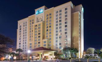 La Quinta Inn & Suites by Wyndham San Antonio Riverwalk