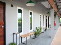 Nithra Ratree Hotel Hotels in Kabin Buri
