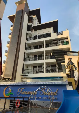 Treasure Island Hotel with Mini Water Adventure