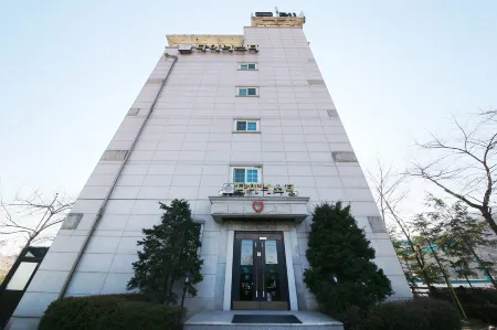 Dongducheon Hive Отели в г. Тондучхон