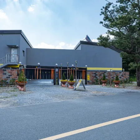 Yangyang Amor Motel
