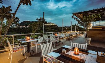 Tripli Hotels Shiv Villas