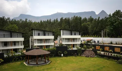 Bindiga Peak Resorts