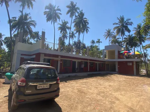 Sea Shell Beach Resort Hotels in Diveagar