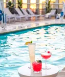 Hyatt Place LAX/Century Blvd - Pools