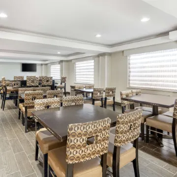 Best Western Glenview Inn-Chicagoland Inn and Suites