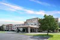SpringHill Suites Terre Haute - parking