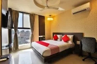 Tulsi Motel Hotels in Nadiad