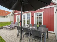 "Askan" - 200m from the Sea