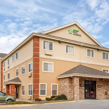 Hawthorn Extended Stay by Wyndham DFW Airport North