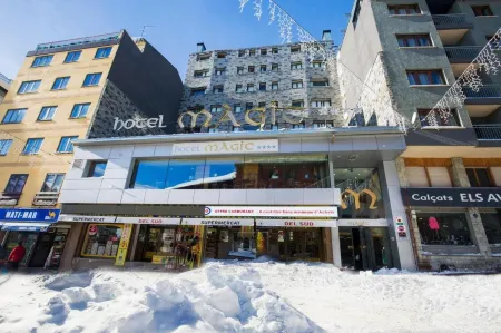 Hotel Màgic Pas by Nexta