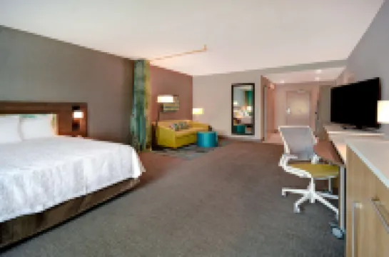 希爾頓適家酒店圖森市中心