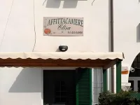 Affittacamere Elisa Hotel in zona Istituto Suore Oblate di Sant'Antonio di Padova