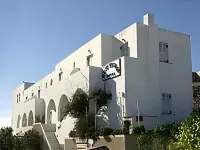 King Thiras Hotel
