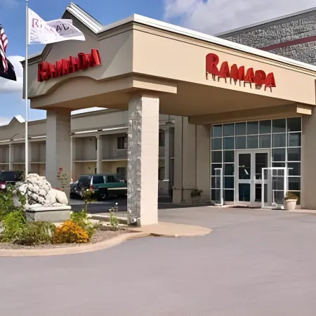 Ramada by Wyndham Hammond Hotel & Conference Center