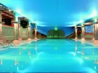 TLH Derwent Hotel - TLH Leisure, Entertainment and Spa Resort - Pools