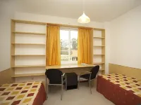 Residencia Universitaria Resa Siglo XXI Hotels in Arteixo