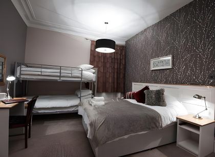 Parkwood Hotel