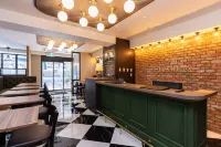 The Celecton Higashiosaka Nagataekimae Hotels in Higashiosaka