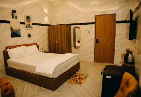 Bao Ngoc Hotel Отели в г. Tan Khanh Dong