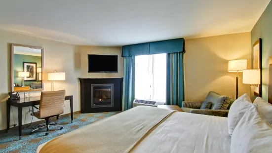 Holiday Inn Express & Suites Waterloo - ST. Jacobs Area