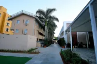 Hotel Palms Residency