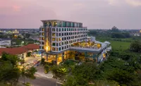 Hotel Eastern Bojonegoro Hotels near STIKES Insan Cendekia Husada Bojonegoro