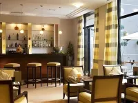 Warwick Reine Astrid - Lyon