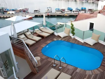Alesta Yacht Hotel Hotels near Sehit Fethi Bey Parkı