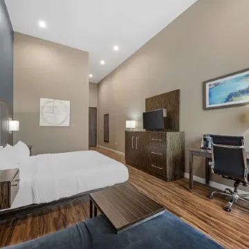 Best Western Plus Pflugerville Inn  Suites