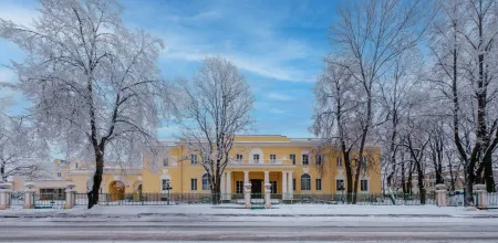 Отель «Кочубей-Центр» Отели в г. Пушкин